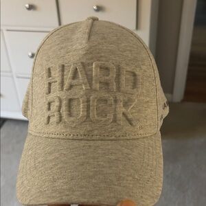 Hard Rock Gray Cap